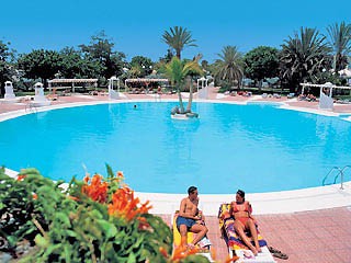 Cordial Sandy Golf Bungalows